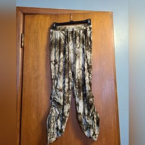 Listicle green tie dye cinched pant